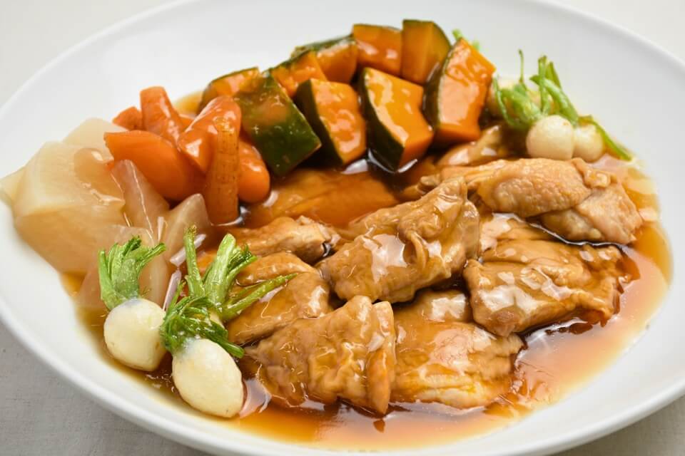 雪化粧かぼちゃと鶏肉の煮物