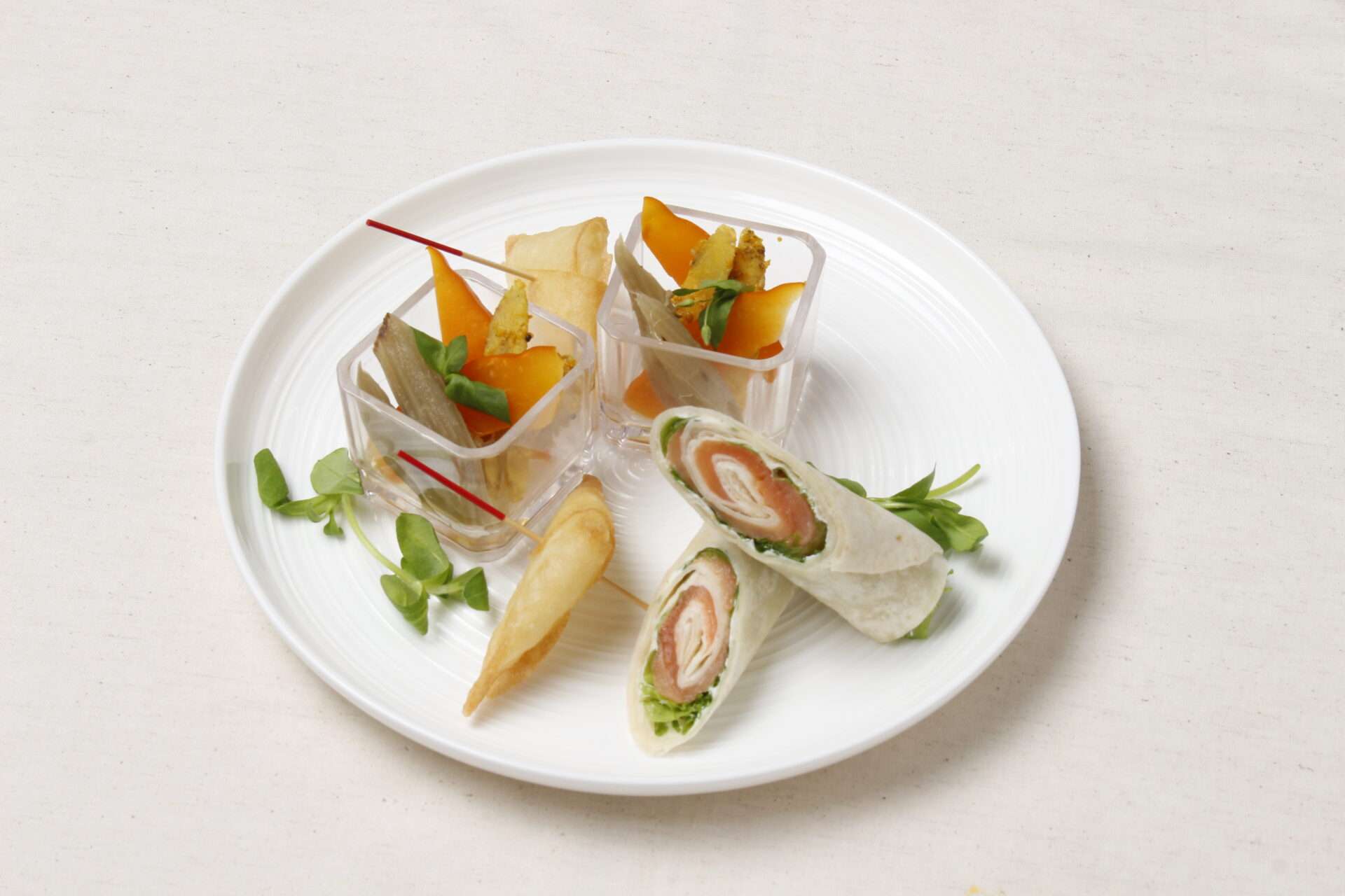 【新緑の息吹を味わう】牧場野草のアフタヌーンティー