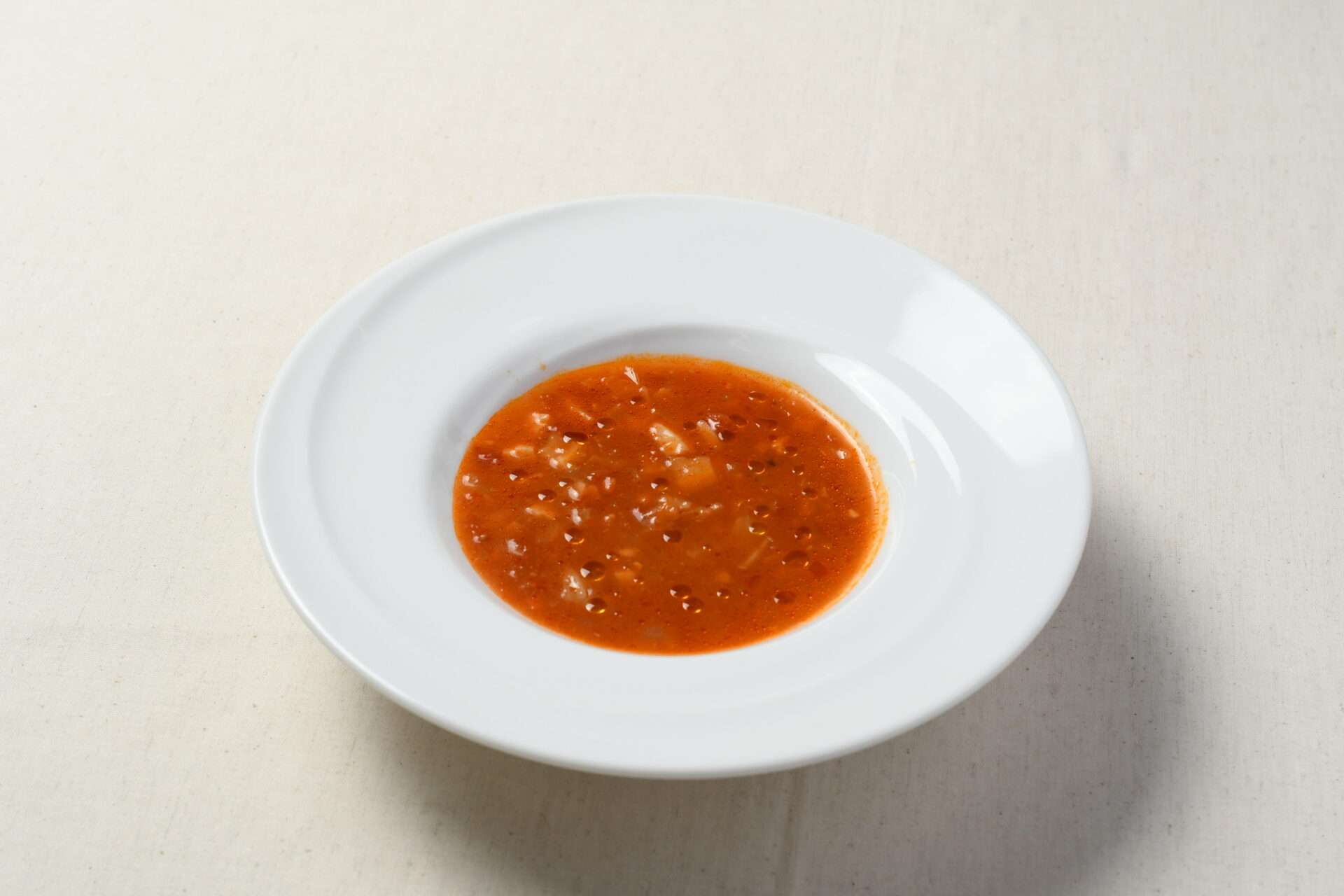 ホテルメイド「東京メンマ」。館内3つのレストランでコース料理とカルトメニューの提供開始