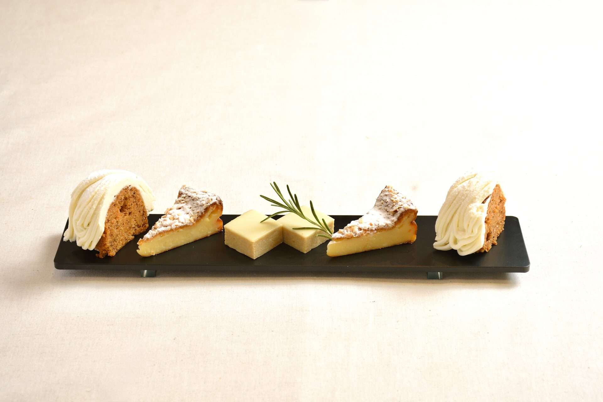 【レストランコルト】東北牧場からの冬の贈り物アフタヌーンティー